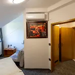 Brezov Kot Motel Jesenice (Brezice)