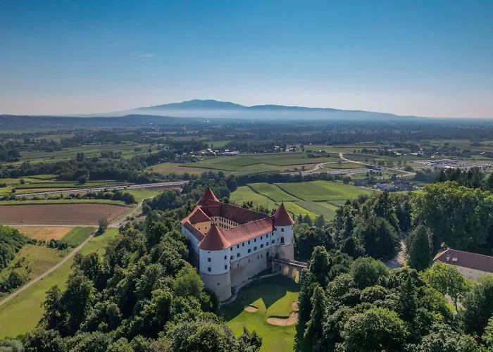 Brezov Kot Jesenice (Brezice)